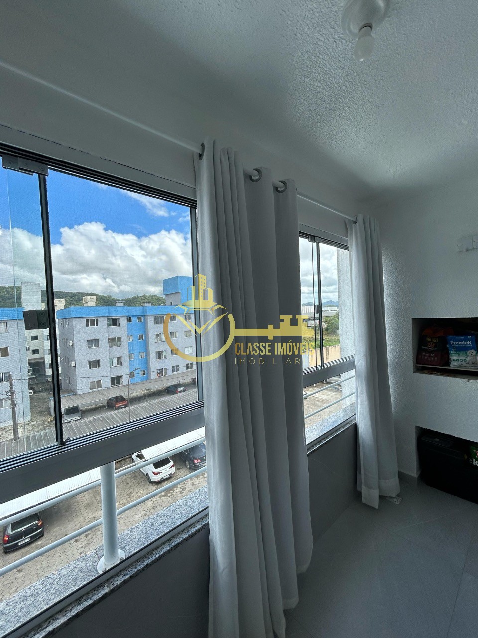 Apartamento à venda em Itajaí-SC, Espinheiros: 2 quartos e 60m² de área!