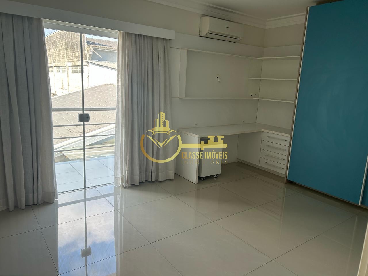 Casa residencial em itajaí - sc, salseiros