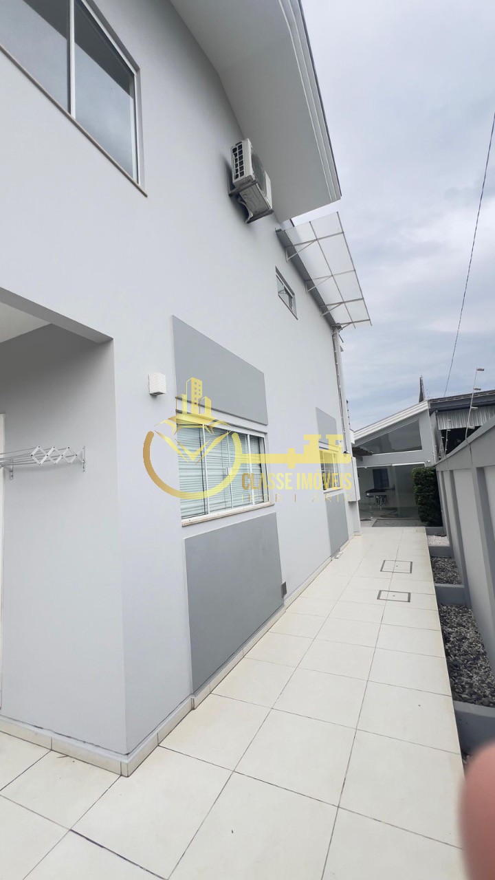 Casa residencial em itajaí - sc, salseiros