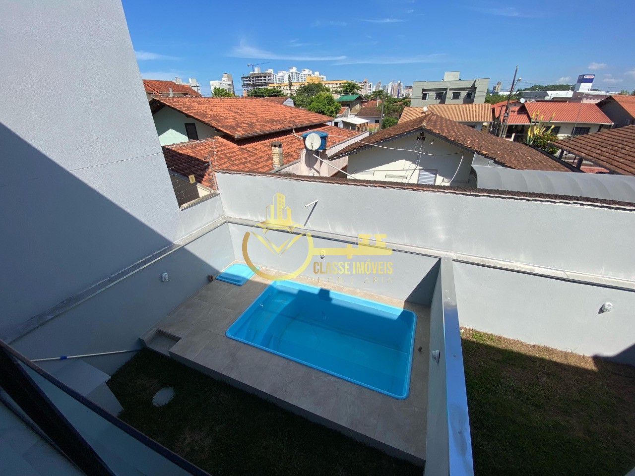 Sobrado à venda em balneário piçarras-sc, itacolumi: 2 quart - foto 5