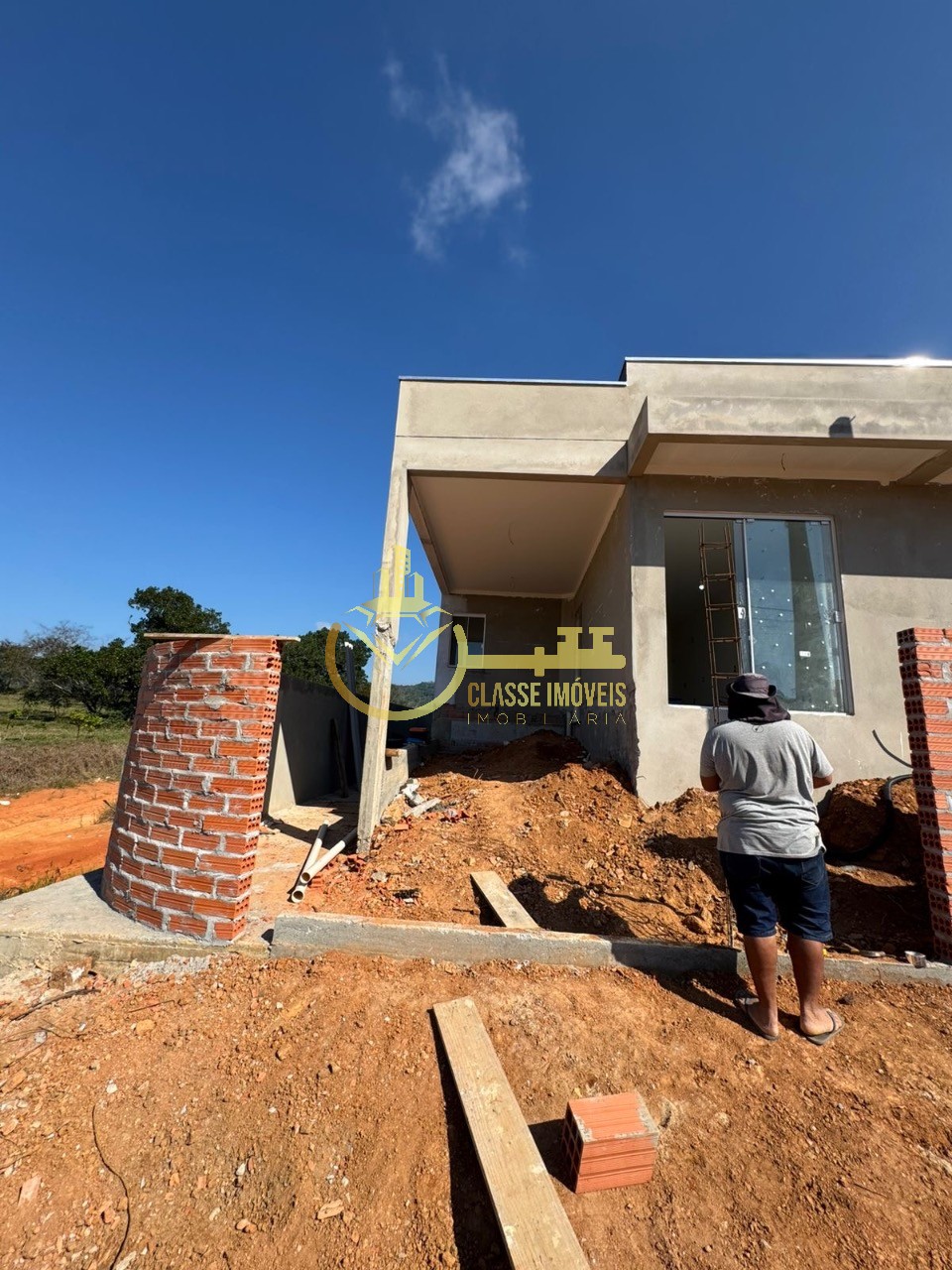 Geminado à venda em Penha-SC, bairro Nossa Senhora de Fátima! 2 quartos, 1 suíte, 1 sala, 1 banheiro, 1 vaga, 100m².