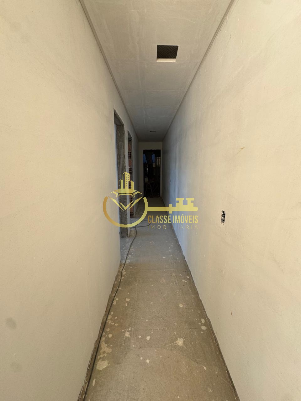 Apartamento à venda em Itajaí-SC, bairro Quilômetro 12 com 2 quartos, 1 suíte e 76m² de área. Venha conferir!