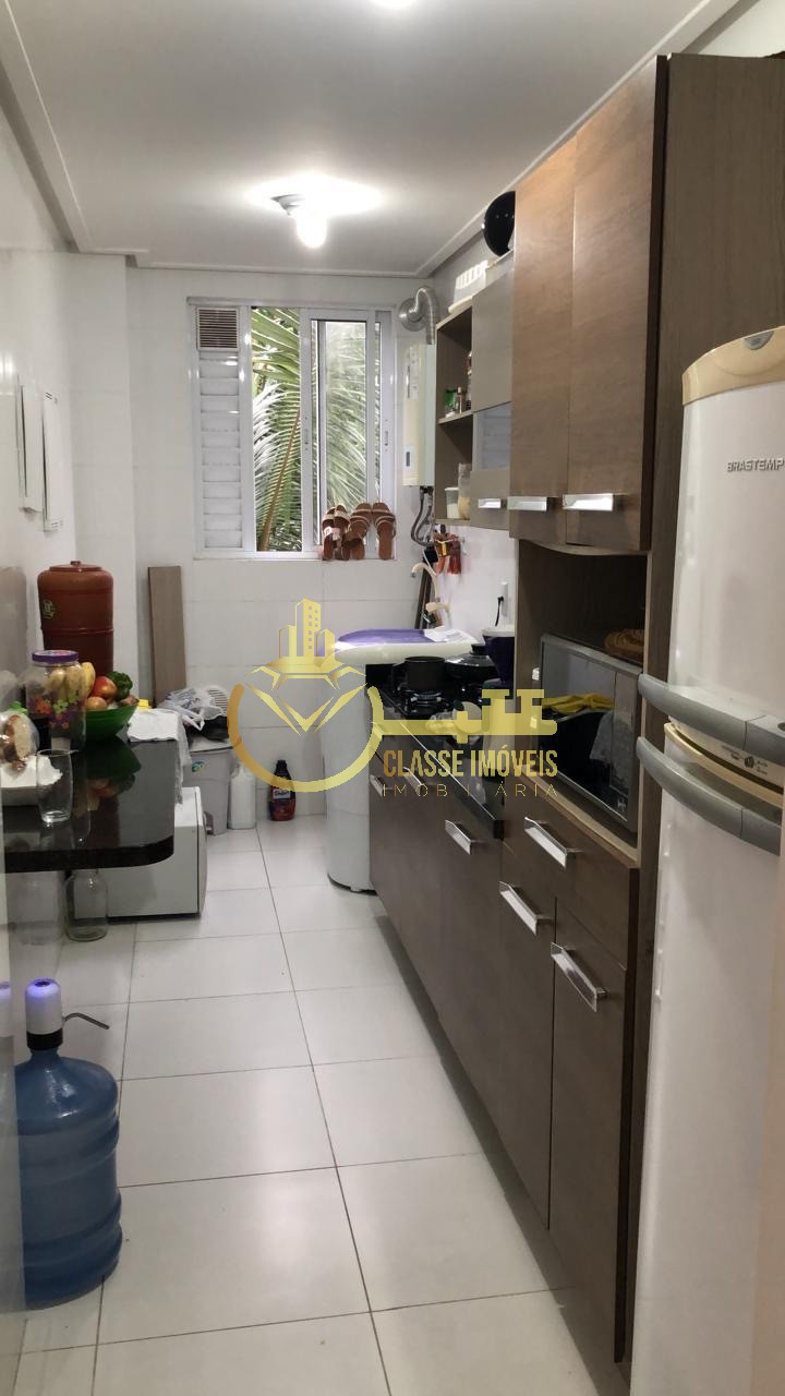 Apartamento à venda na Praia Brava de Itajaí-SC: 2 quartos, 11 vagas de garagem e 65,00 m² de área.