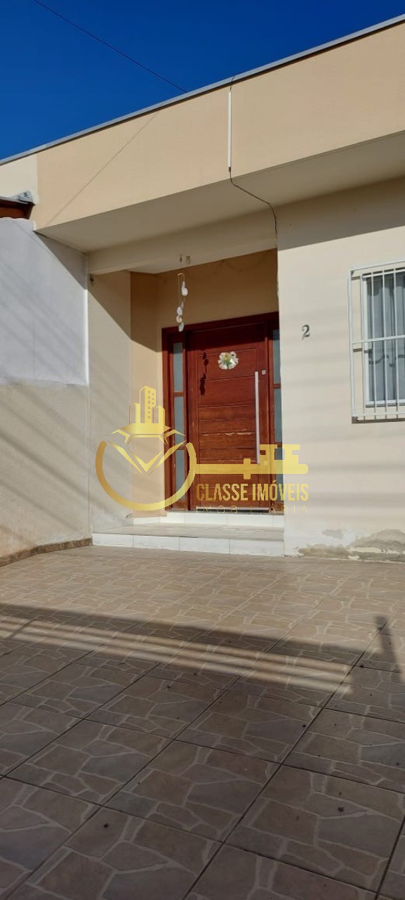 Oportunidade: Geminado à venda em Itajaí-SC, Espinheiros! 2 quartos, 1 sala, 1 banheiro, 1 vaga de garagem. Aproveite!