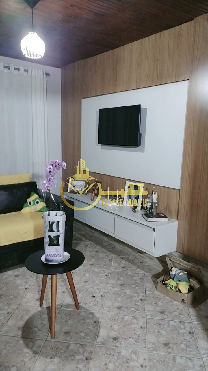 Chácara à venda em Ilhota-SC, bairro Alto Baú: 2 quartos, 1 sala, 1 banheiro, 1 vaga de garagem, 200m² de área. Aproveite!