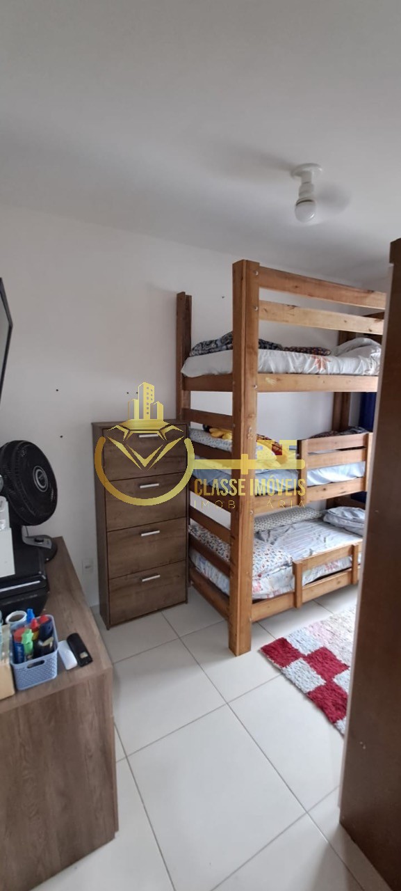 Geminado à venda em Itajaí-SC, bairro Espinheiros - 2 quartos, 1 banheiro, 1 vaga, 100m² de área. Imperdível!