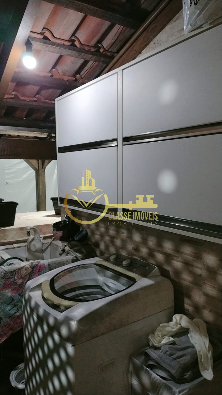 Chácara à venda em Ilhota-SC, bairro Alto Baú: 2 quartos, 1 sala, 1 banheiro, 1 vaga de garagem, 200m² de área. Aproveite!