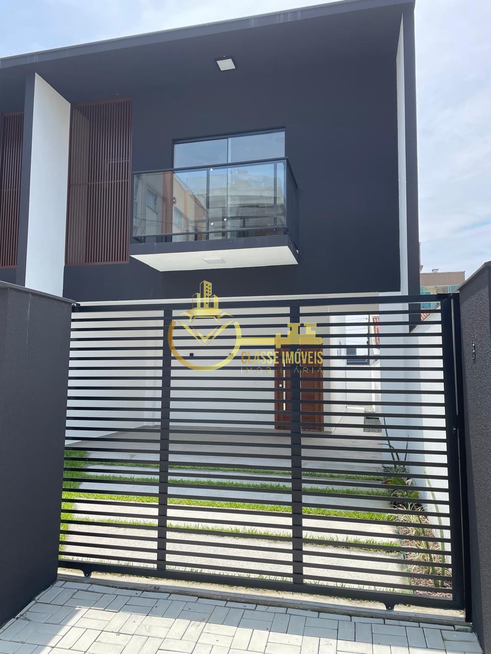 Geminado à venda em balneário piçarras-sc, bairro itacolumi: