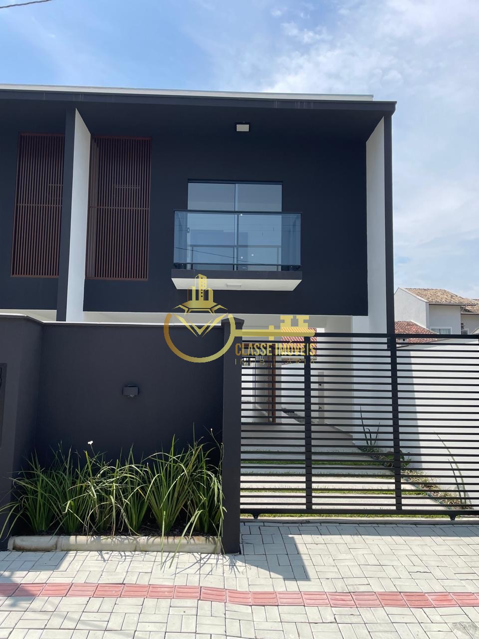 Geminado à venda em balneário piçarras-sc, bairro itacolumi: