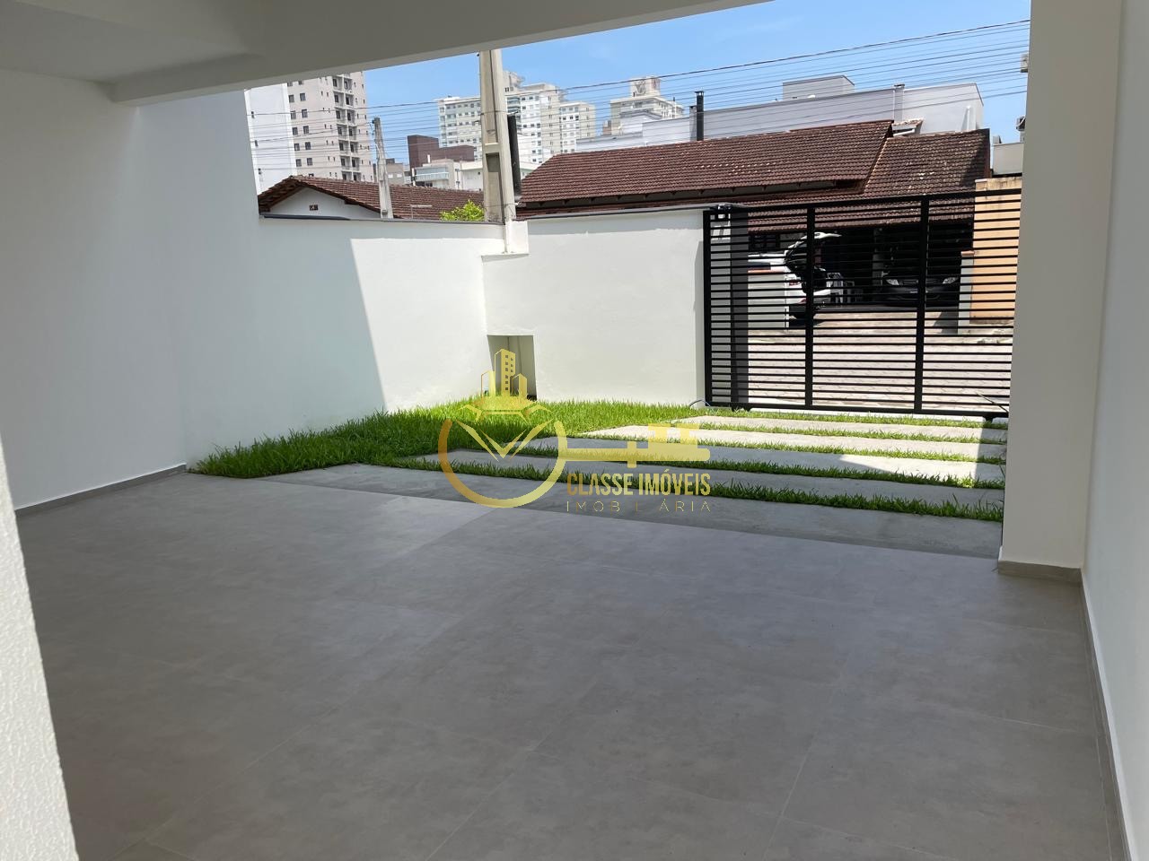 Geminado à venda em balneário piçarras-sc, bairro itacolumi: