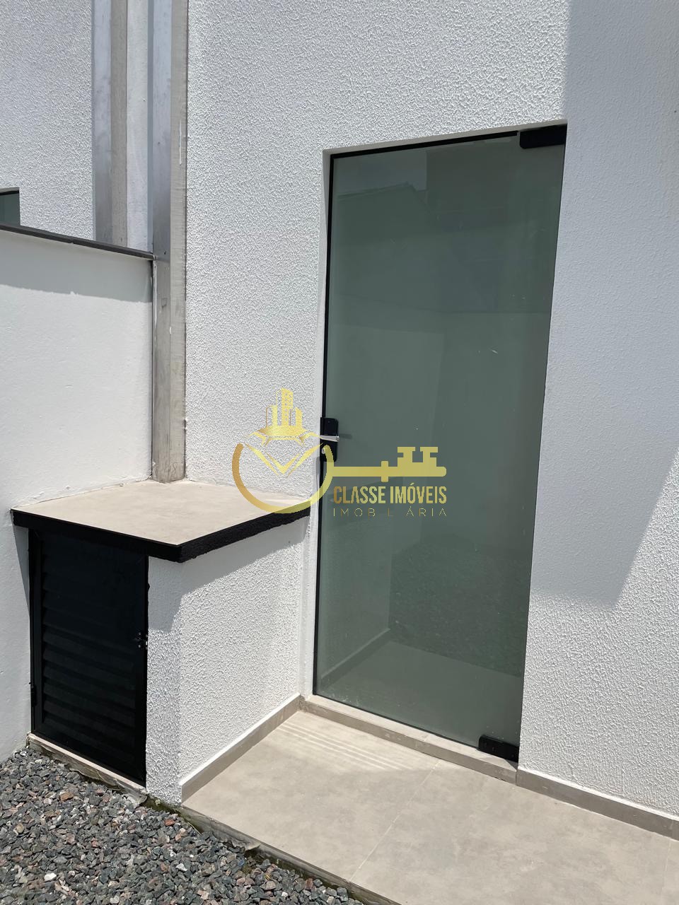 Geminado à venda em Balneário Piçarras-SC, bairro Itacolumi: 3 quartos, 1 suíte, 2 vagas, 136,50m². Venha conferir!