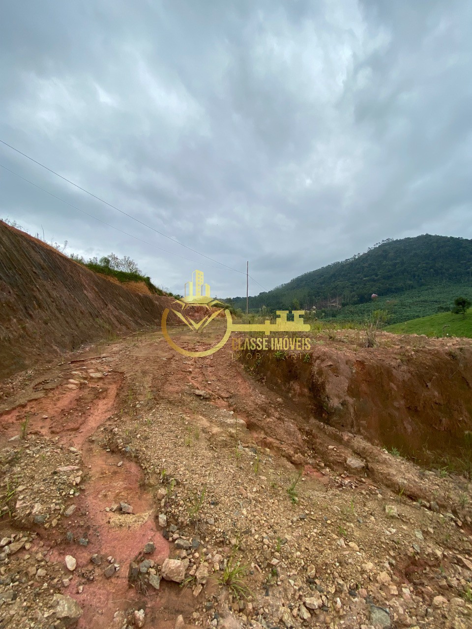 Terreno à venda na Vila do Salto em Luiz Alves-SC, 250,00m² de área. Aproveite essa oportunidade única!