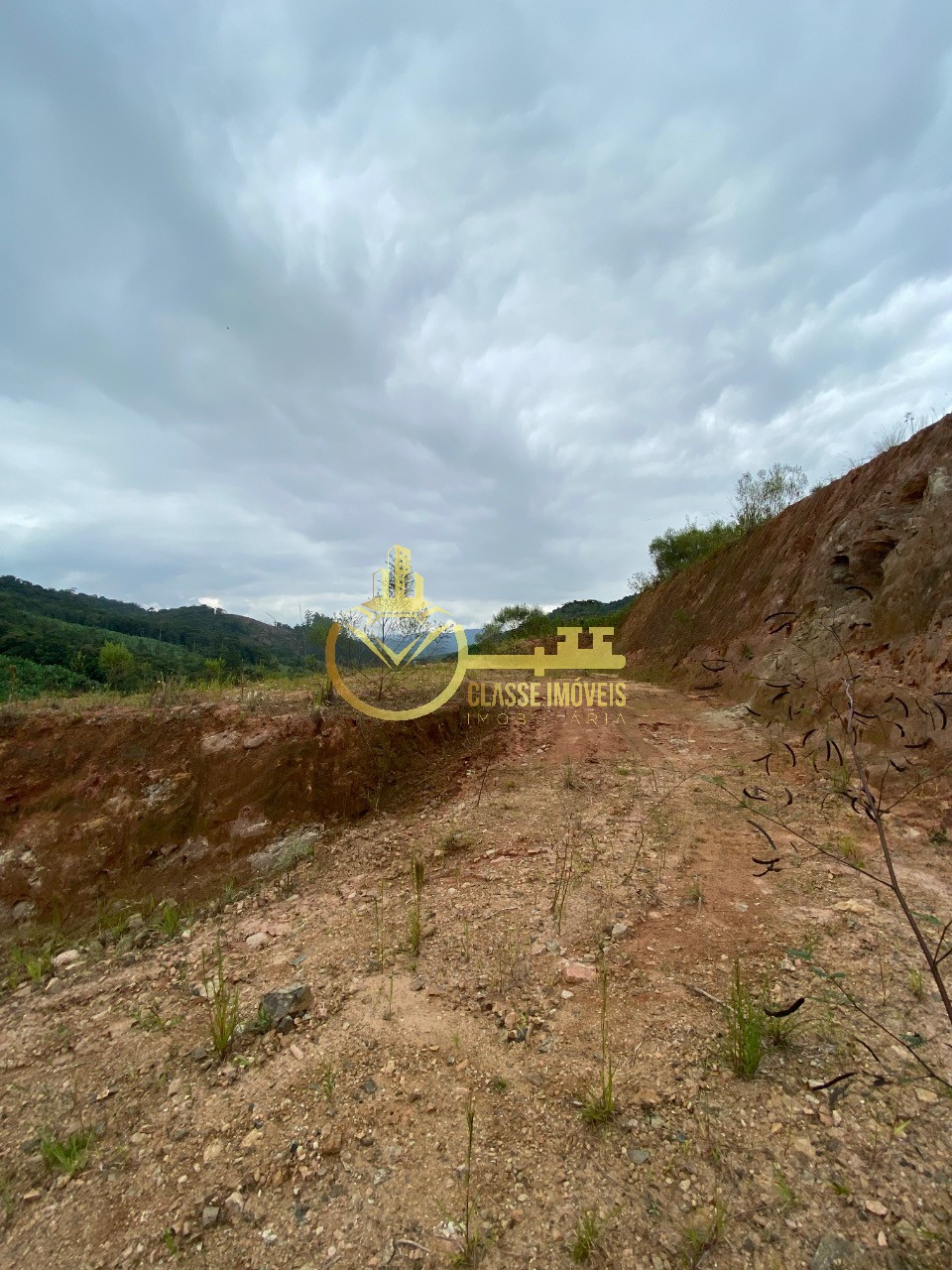 Terreno à venda na Vila do Salto em Luiz Alves-SC, 250,00m² de área. Aproveite essa oportunidade única!
