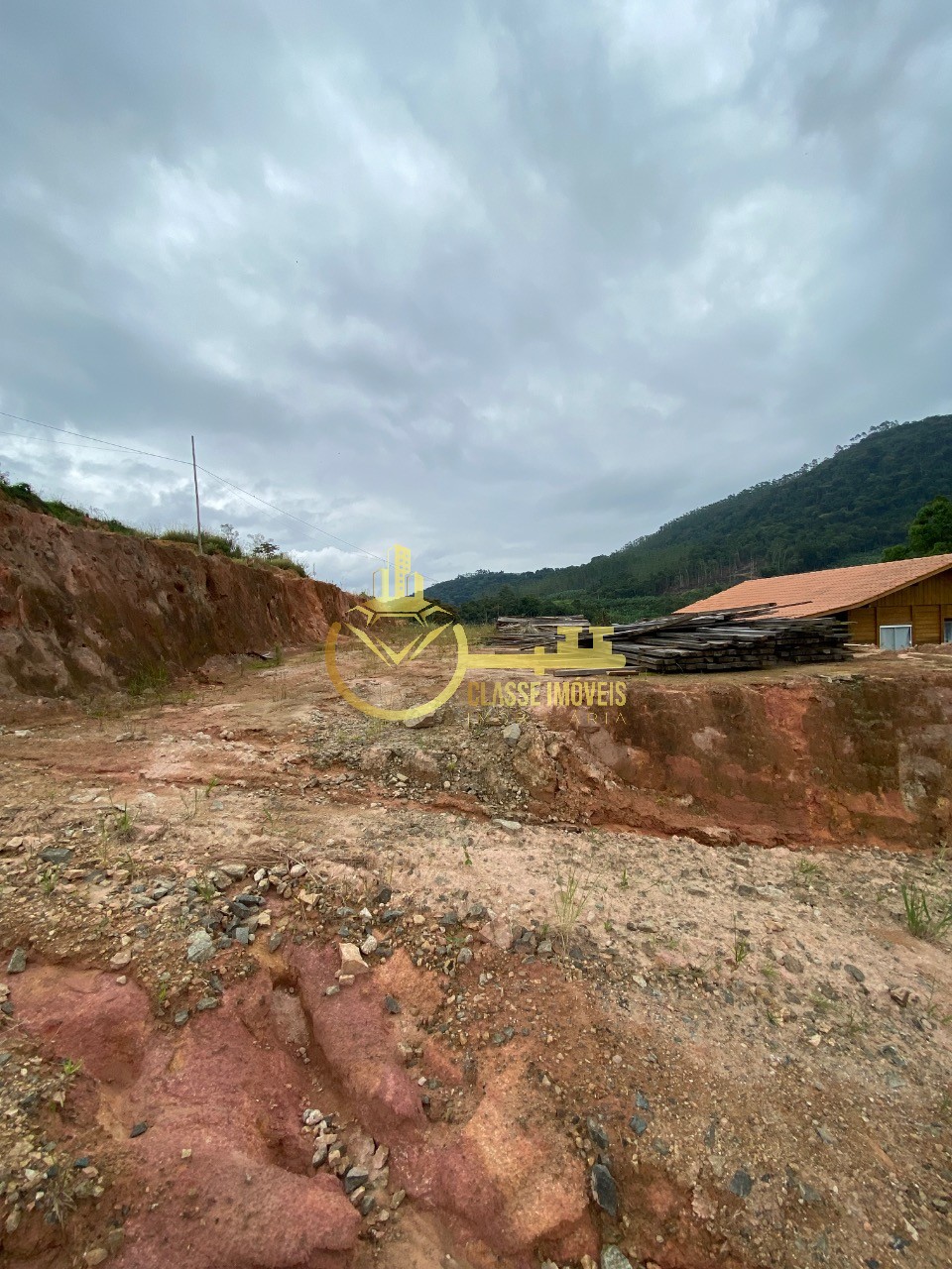 Terreno à venda na Vila do Salto em Luiz Alves-SC, 250,00m² de área. Aproveite essa oportunidade única!