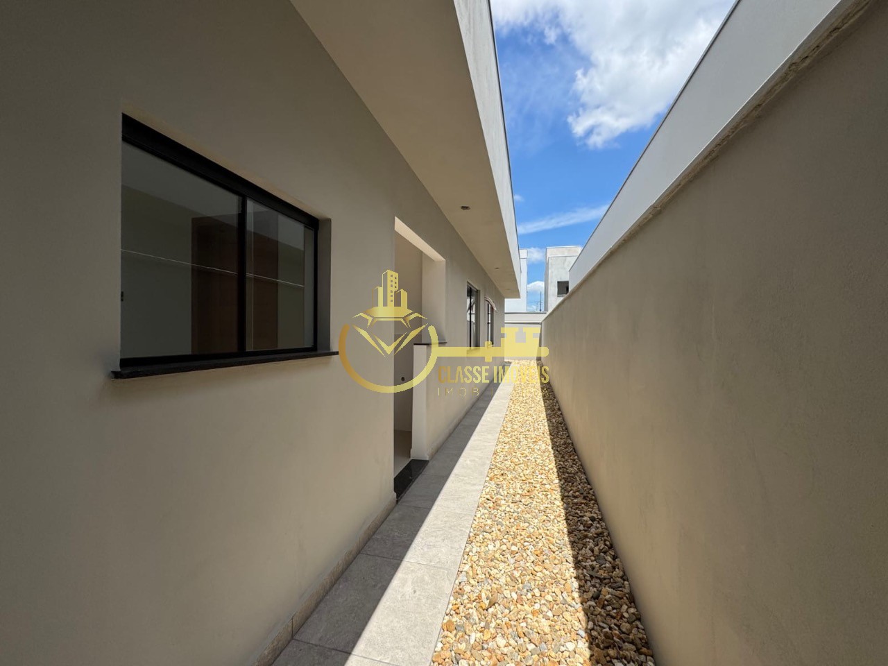 Imperdível Geminado à Venda em Barra Velha-SC - 3 Quartos, 1 Suíte, 1 Vaga de Garagem, 95m² no Bairro Nova Barra Velha!