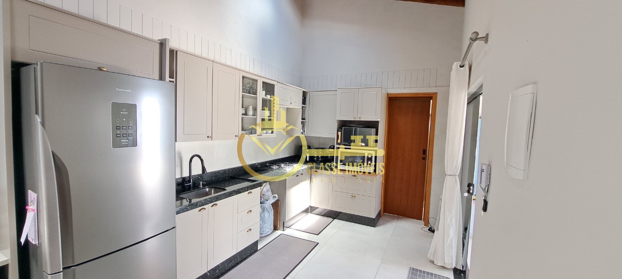 Casa para Venda em Itajaí-SC, Bairro São Vicente: 2 Quartos, 1 Banheiro, 2 Vagas - 70m² de Área