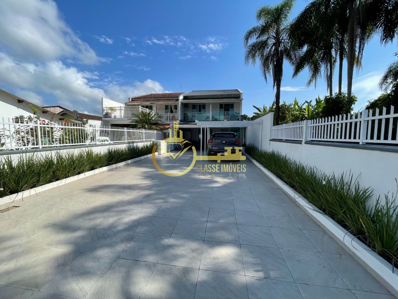 Casa residencial em balneário piçarras - sc, centro