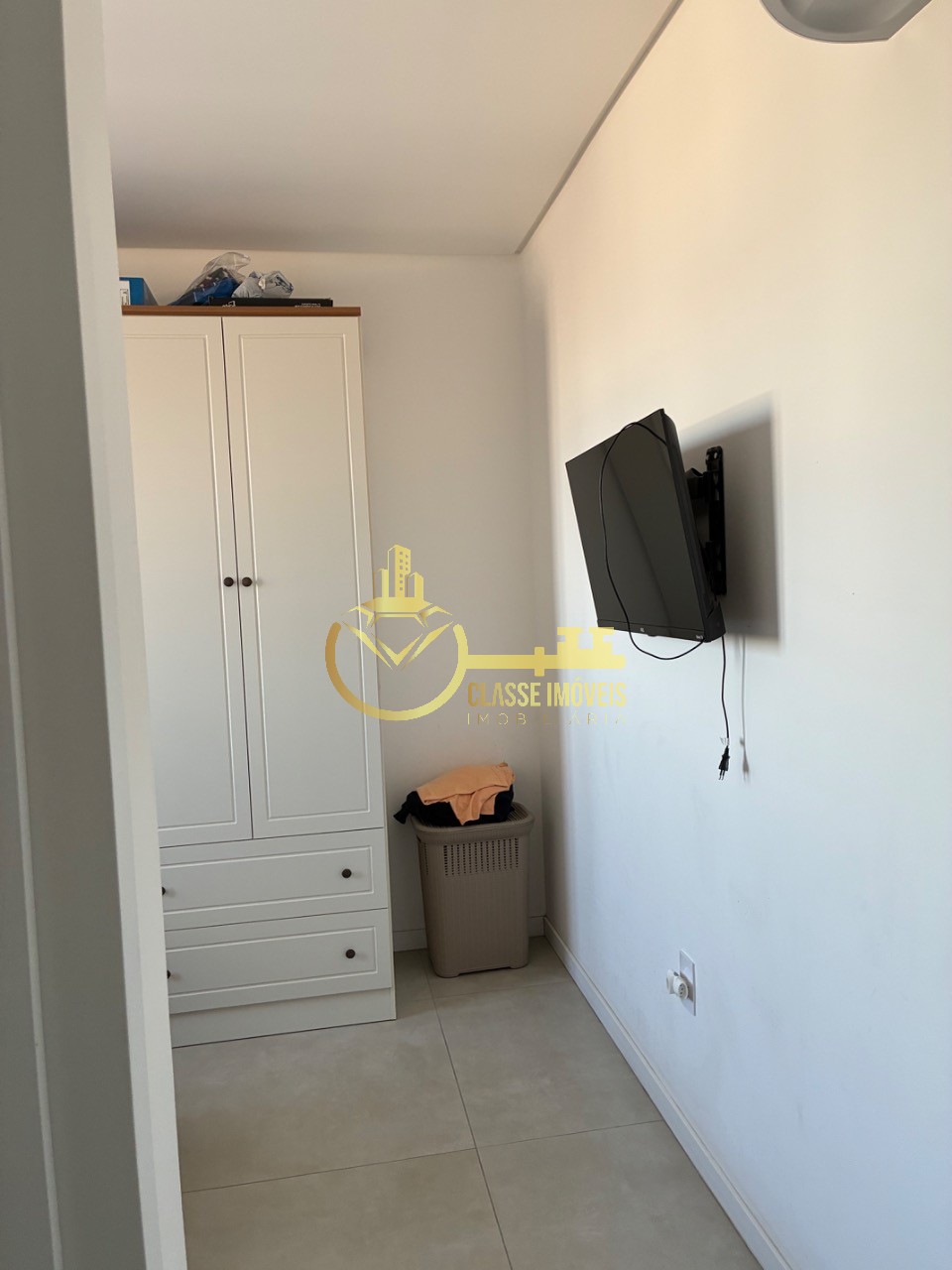 Imperdível oportunidade de investimento em Itajaí-SC: Apartamento de 1 quarto, 1 suíte, 1 banheiro, 1 vaga na garagem, 50m² no bairro Cordeiros!