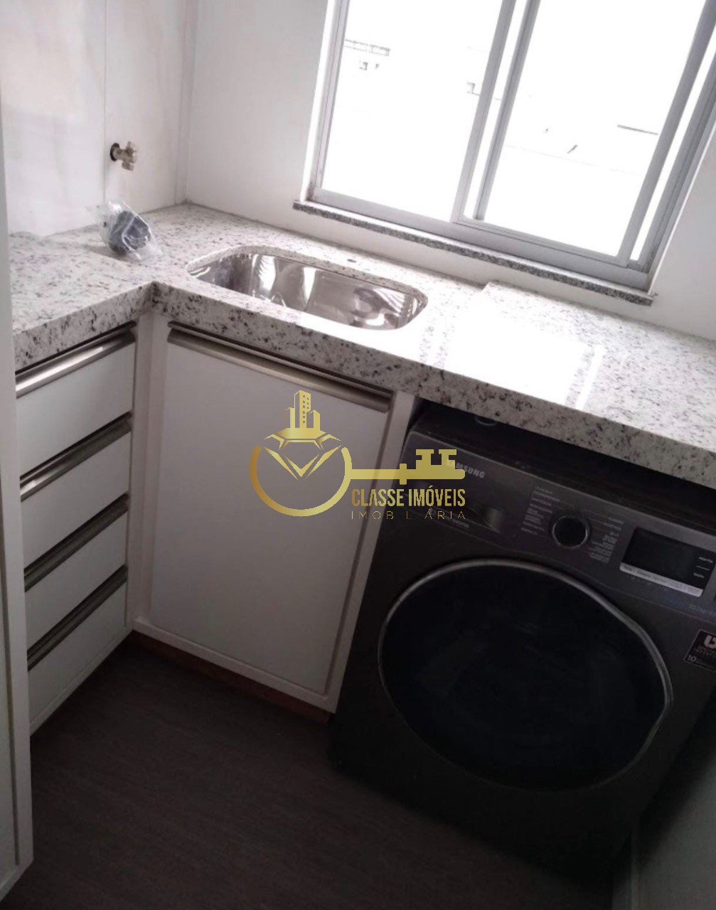 Apartamento à venda em itajaí-sc, espinheiros: 2 quartos, 1 