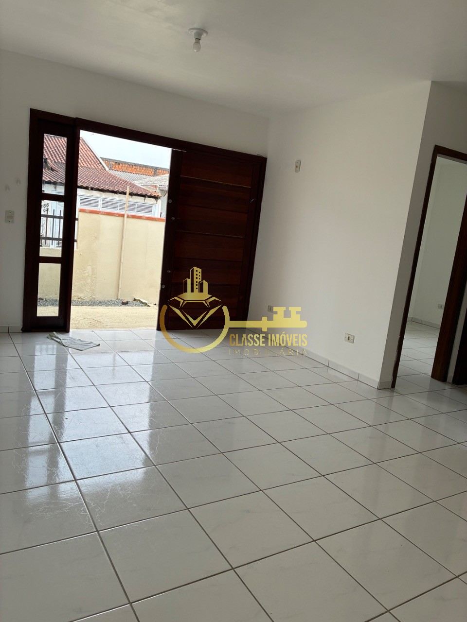 Geminado à venda em Itajaí-SC, Espinheiros: 2 quartos, 1 sala, 1 banheiro, 1 vaga de garagem, 200,00m². Imperdível! - foto 9