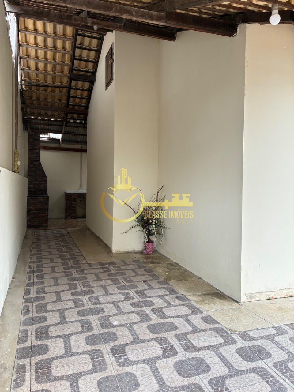 Geminado à venda em Itajaí-SC, Espinheiros: 2 quartos, 1 sala, 1 banheiro, 1 vaga de garagem, 200,00m². Imperdível! - foto 3