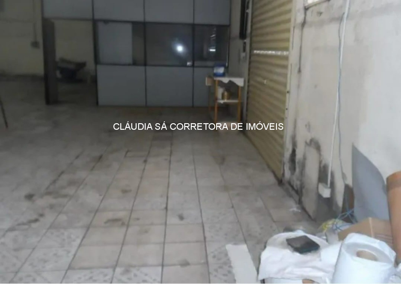 Galpão industrial à venda e ou locação na Vila Carrão, São Paulo-SP: 5 salas, 6 banheiros, 8 vagas de garagem, 1.325,00 m² de área 1.600 de terreno.
