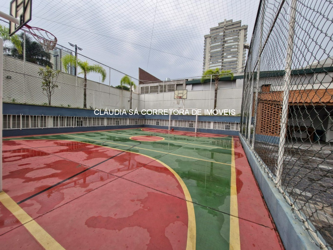 Imperdível: Apartamento à venda no Tatuapé, São Paulo-SP, 3 quartos, 1 suíte, 2 salas, 3 banheiros, 2 vagas, 81m²! . Estuda permuta por outro menor.