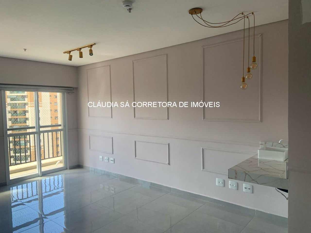 Aluguel de Sala Comercial no Tatuapé, São Paulo-SP: 1 sala, 1 banheiro, 1 vaga - 40m² - Imperdível!