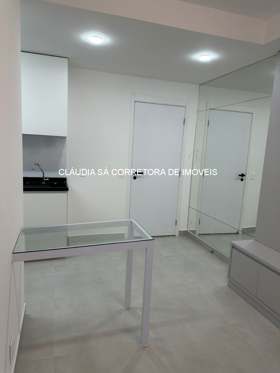 Apartamento para locação na Vila Prudente, São Paulo-SP: 2 quartos, 1 sala, 1 banheiro, 43,00 m² de área. Aproveite já!