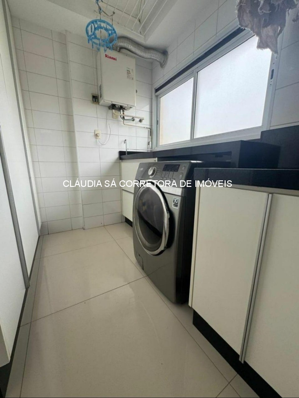 Imperdível oportunidade de adquirir apartamento de luxo no Tatuapé, São Paulo-SP: 4 quartos, 3 suítes, 3 salas, 5 banheiros, 4 vagas, 242m².