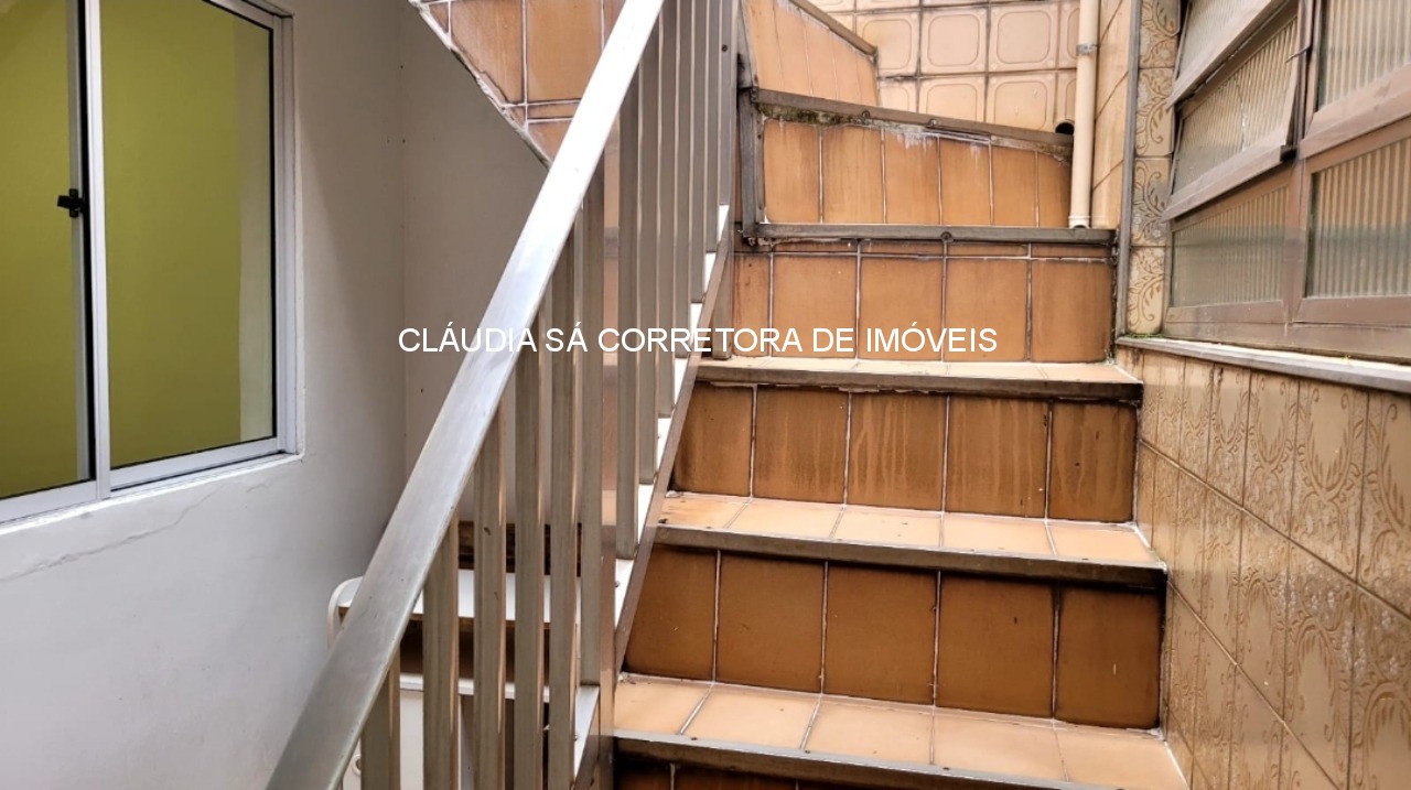 Casa à venda no Tatuapé, São Paulo-SP: 3 quartos, 1 sala, 2 banheiros, 1 vaga de garagem, 120m² de área. Confira!