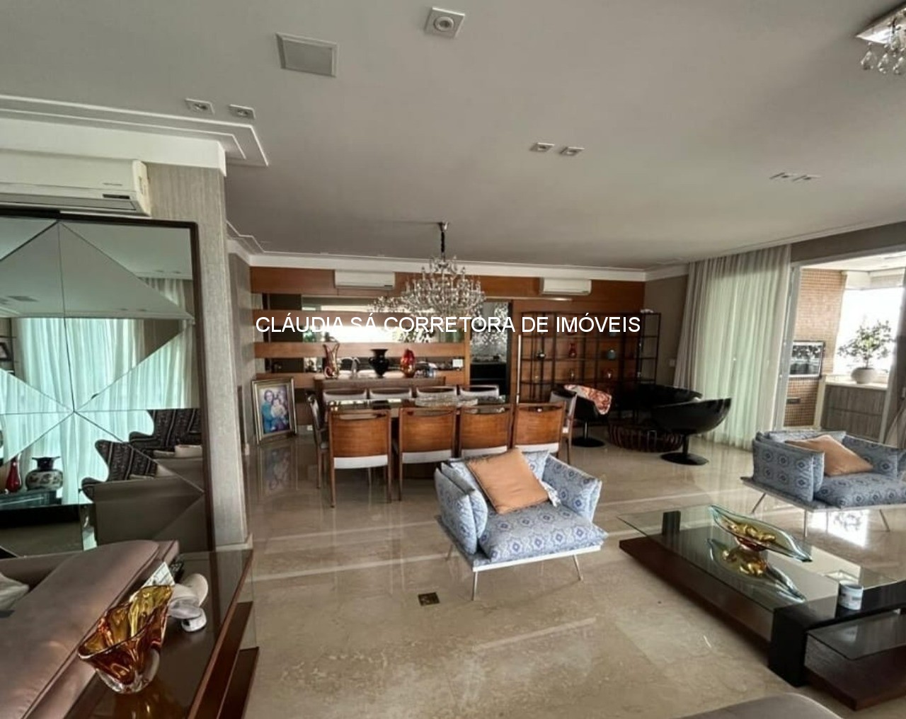 Espetacular apartamento de luxo com 4 suítes e 5 vagas no Anália Franco, São Paulo-SP. Imperdível!
