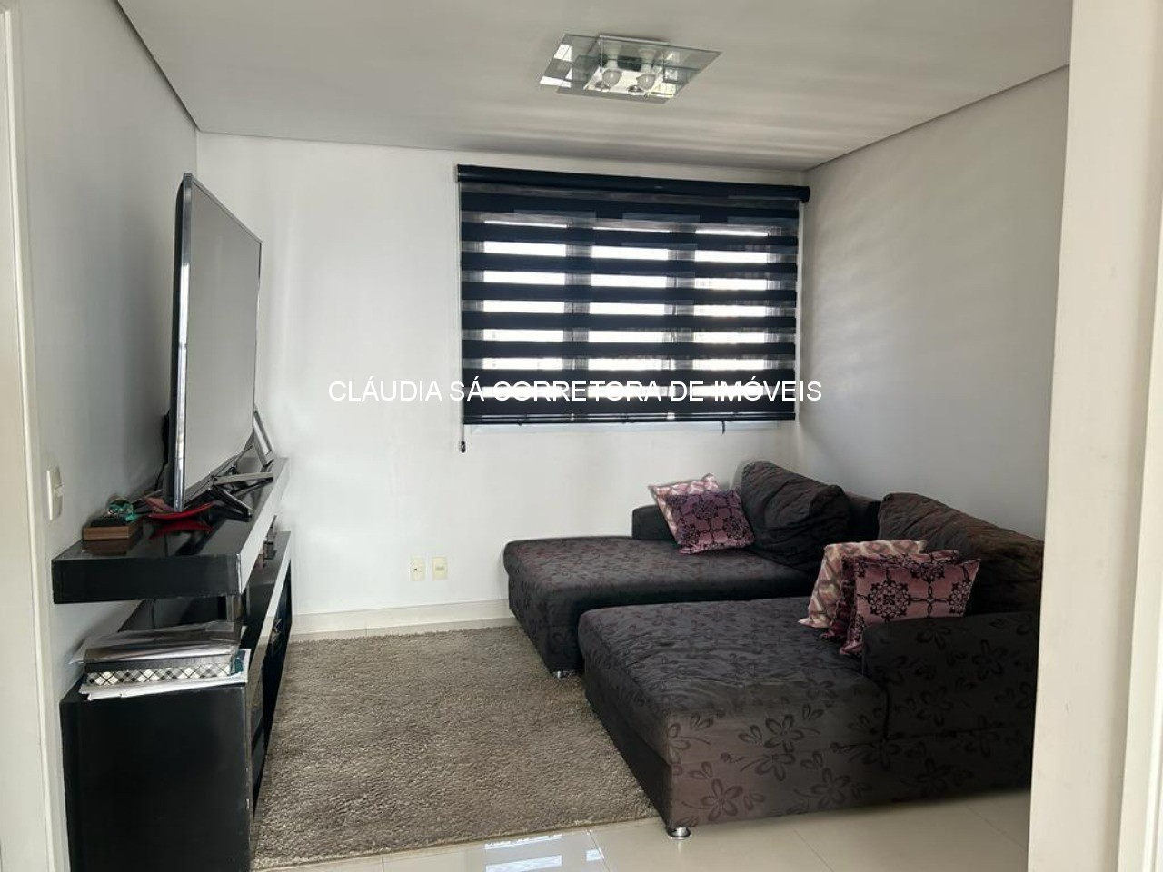 Apartamento de luxo no Tatuapé: 3 quartos, 3 suítes, 3 salas, 5 banheiros, 4 vagas de garagem, 234m² de área.