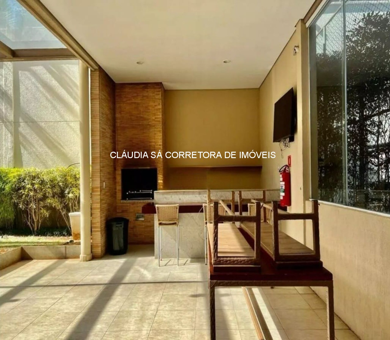Apartamento à venda em São Paulo-SP, Água Rasa: 2 quartos, 1 suíte, 1 sala, 2 banheiros, 1 vaga, 60m². Agende sua visita!