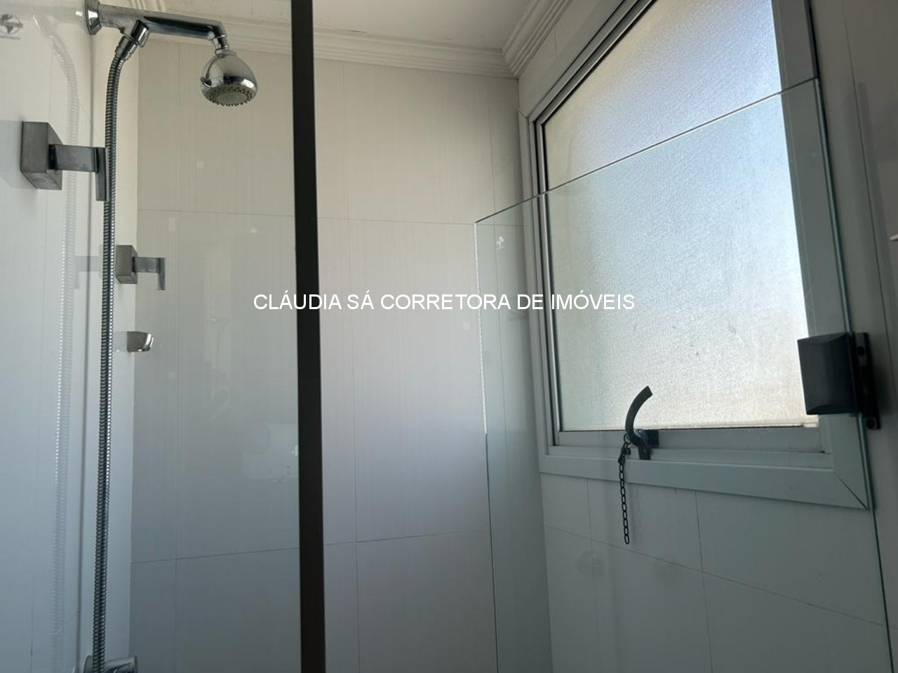 Apartamento de luxo no Tatuapé: 3 quartos, 3 suítes, 3 salas, 5 banheiros, 4 vagas de garagem, 234m² de área.
