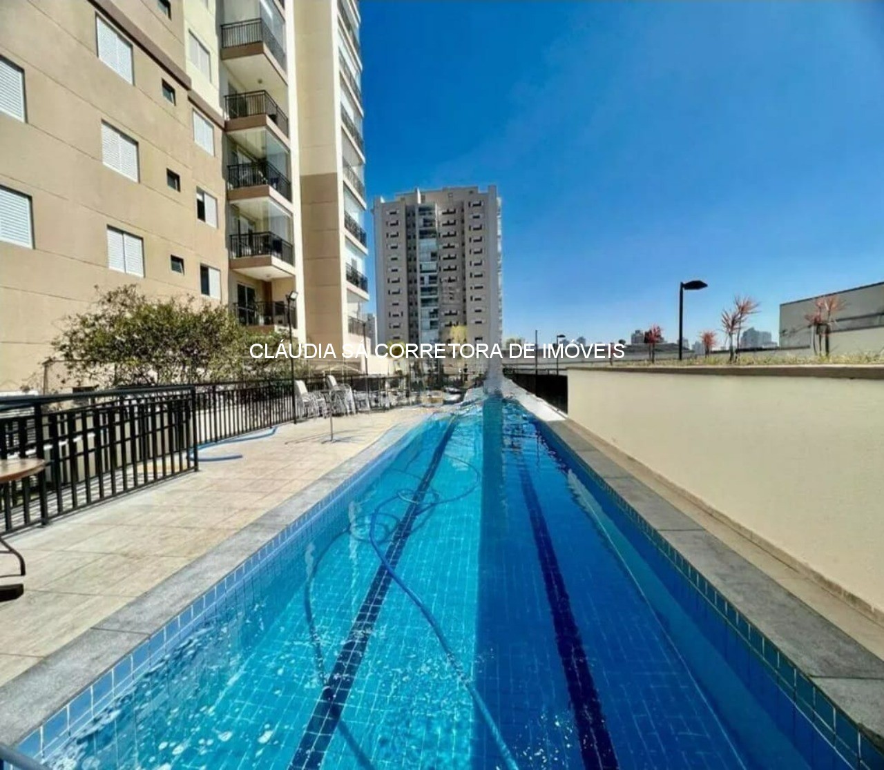 Apartamento à venda em São Paulo-SP, Água Rasa: 2 quartos, 1 suíte, 1 sala, 2 banheiros, 1 vaga, 60m². Agende sua visita!