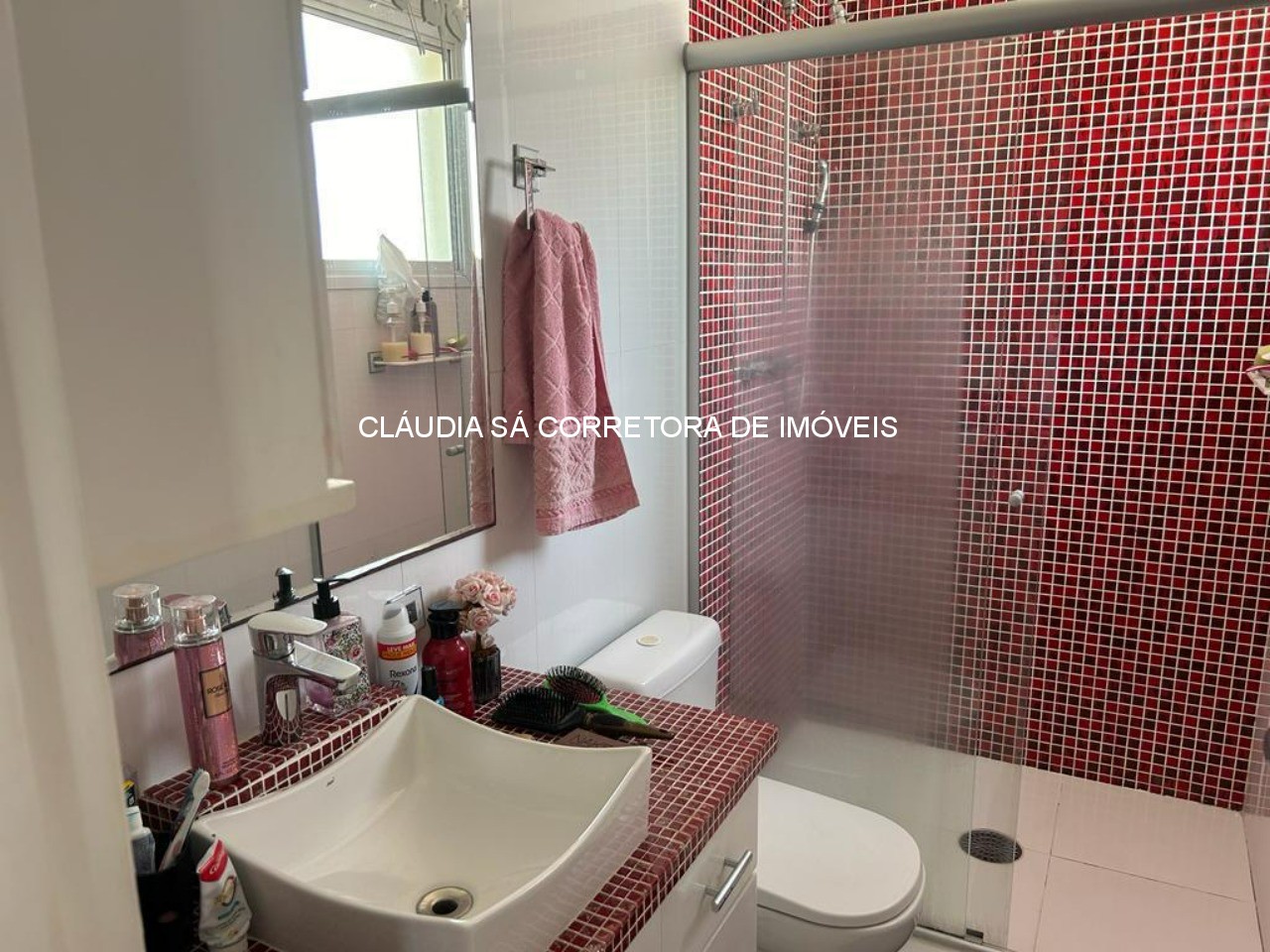Apartamento de luxo no Tatuapé: 3 quartos, 3 suítes, 3 salas, 5 banheiros, 4 vagas de garagem, 234m² de área.