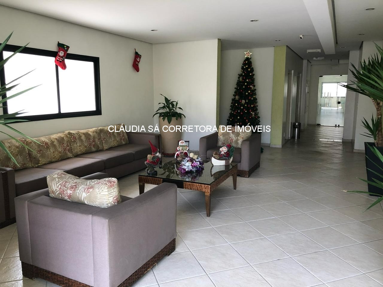 Apartamento à venda no Belenzinho, São Paulo-SP: 2 quartos, 1 suíte, sala, 2 banheiros, vaga de garagem, 60m² de área.