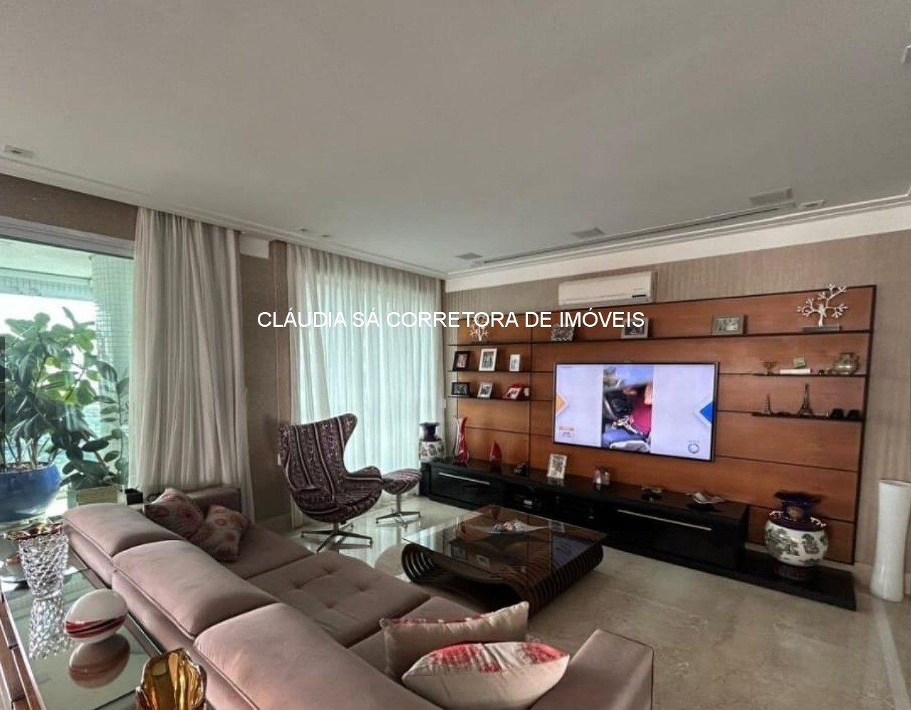 Espetacular apartamento de luxo com 4 suítes e 5 vagas no an
