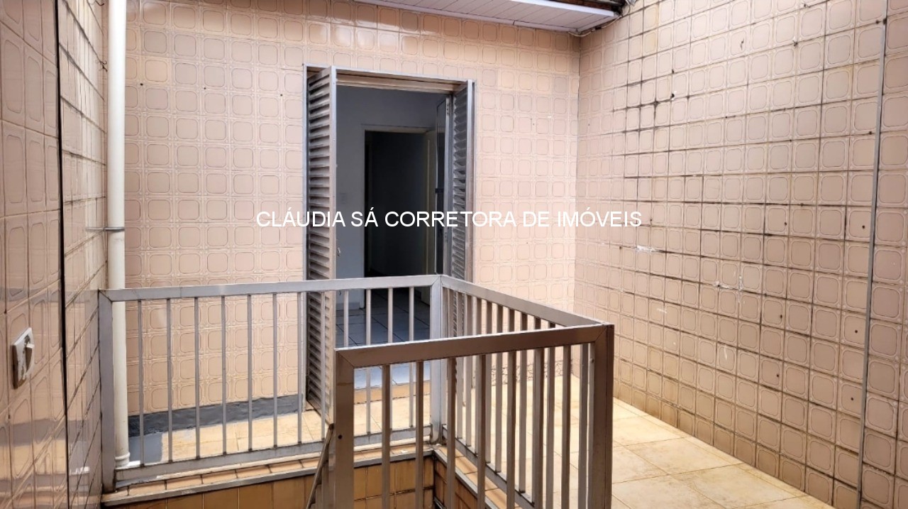 Casa à venda no Tatuapé, São Paulo-SP: 3 quartos, 1 sala, 2 banheiros, 1 vaga de garagem, 120m² de área. Confira!