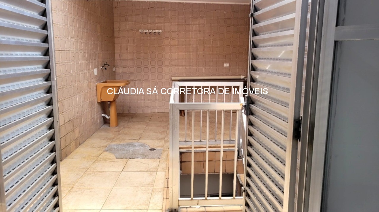 Casa à venda no Tatuapé, São Paulo-SP: 3 quartos, 1 sala, 2 banheiros, 1 vaga de garagem, 120m² de área. Confira!
