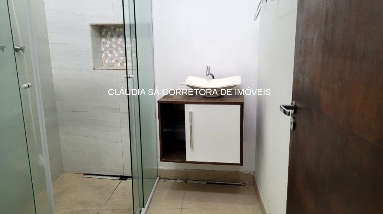 Casa à venda no Tatuapé, São Paulo-SP: 3 quartos, 1 sala, 2 banheiros, 1 vaga de garagem, 120m² de área. Confira!