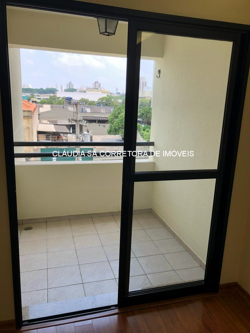 Apartamento à venda no Belenzinho, São Paulo-SP: 2 quartos, 1 suíte, sala, 2 banheiros, vaga de garagem, 60m² de área.