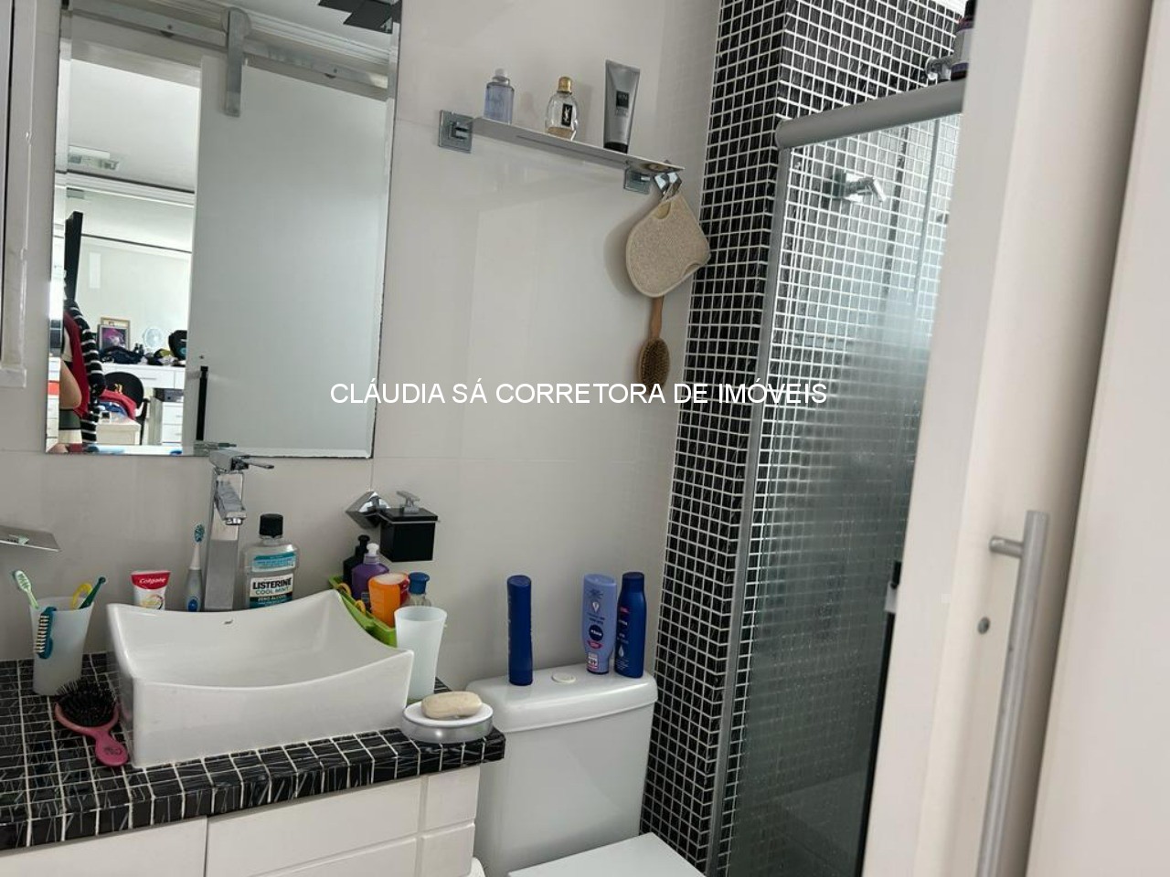 Apartamento de luxo no Tatuapé: 3 quartos, 3 suítes, 3 salas, 5 banheiros, 4 vagas de garagem, 234m² de área.
