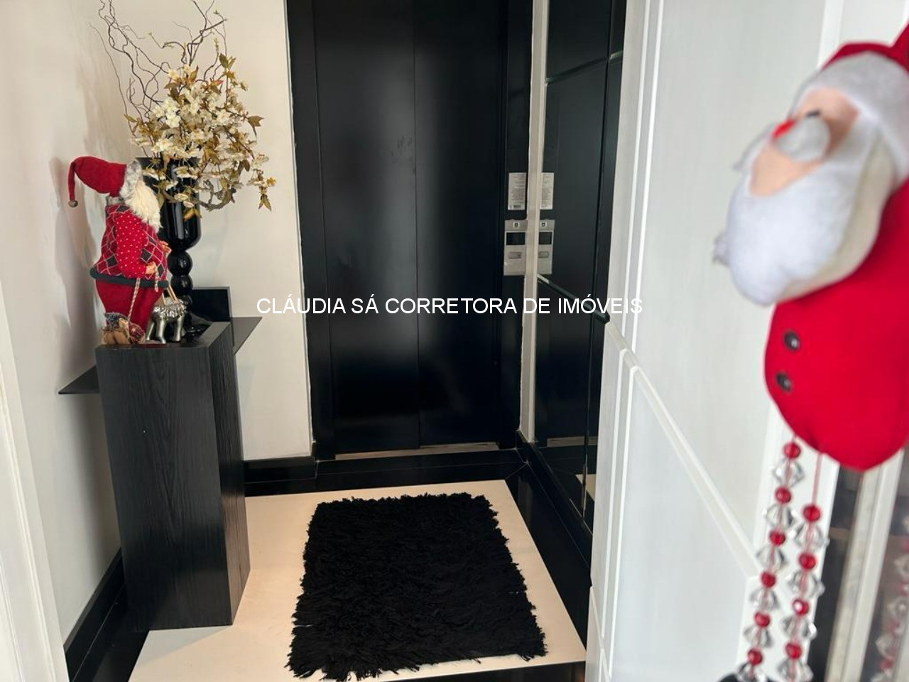 Apartamento de luxo no Tatuapé: 3 quartos, 3 suítes, 3 salas, 5 banheiros, 4 vagas de garagem, 234m² de área.