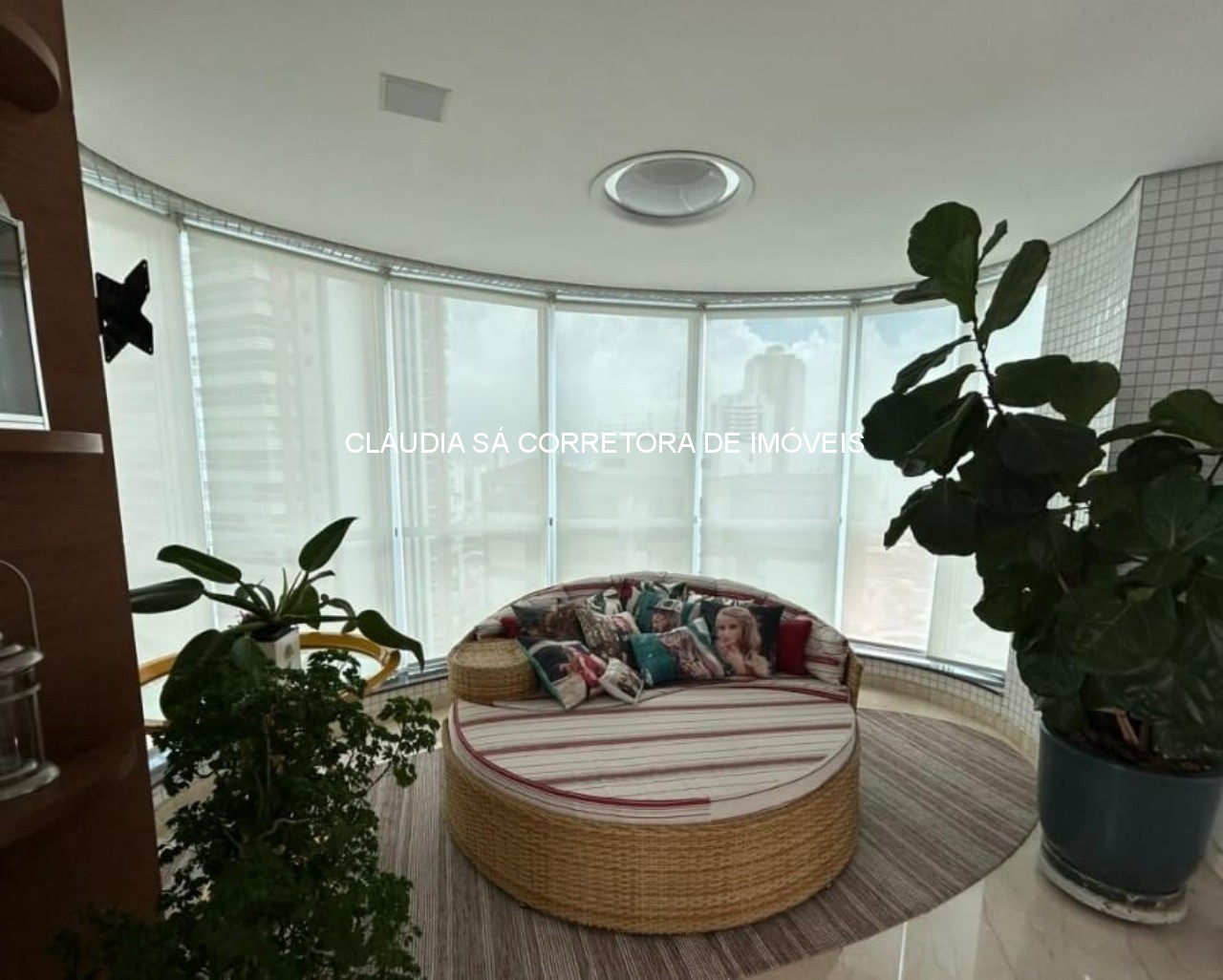 Espetacular apartamento de luxo com 4 suítes e 5 vagas no an