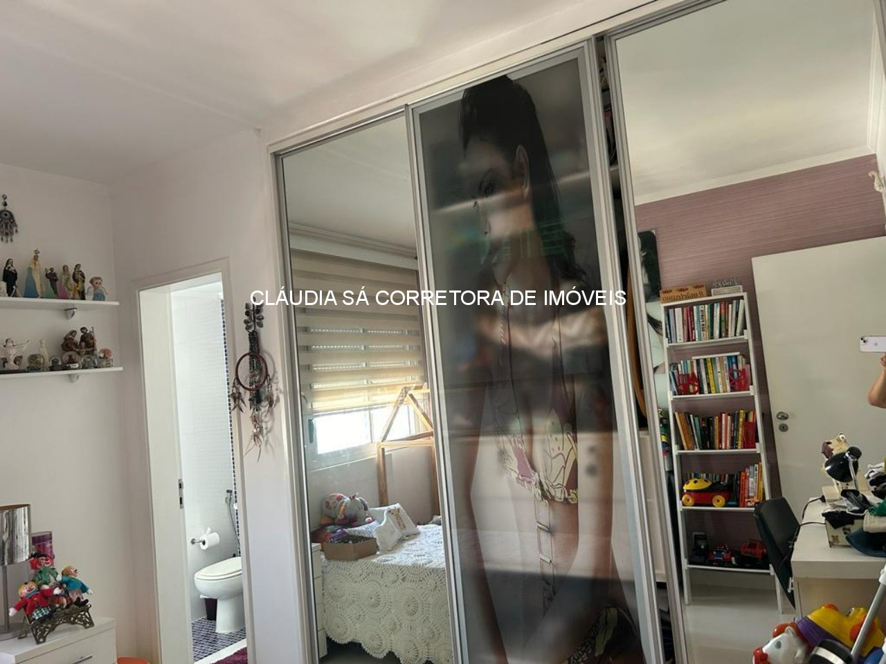 Apartamento de luxo no Tatuapé: 3 quartos, 3 suítes, 3 salas, 5 banheiros, 4 vagas de garagem, 234m² de área.