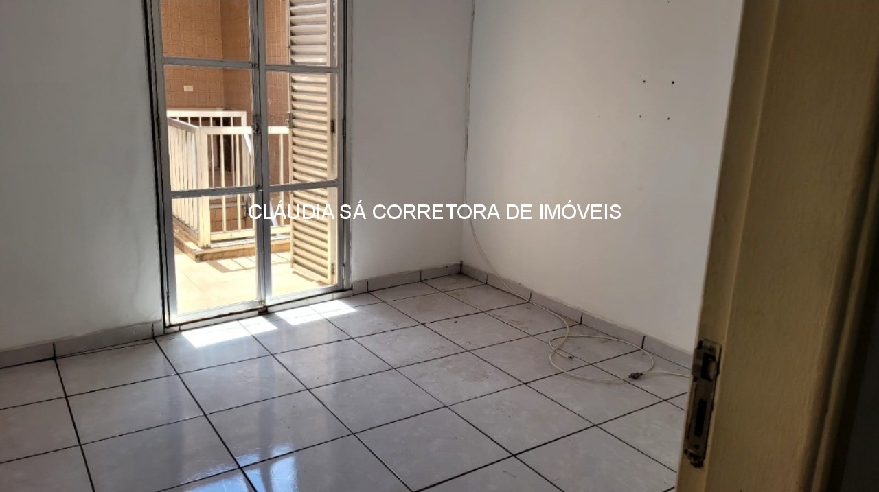 Casa à venda no Tatuapé, São Paulo-SP: 3 quartos, 1 sala, 2 banheiros, 1 vaga de garagem, 120m² de área. Confira!