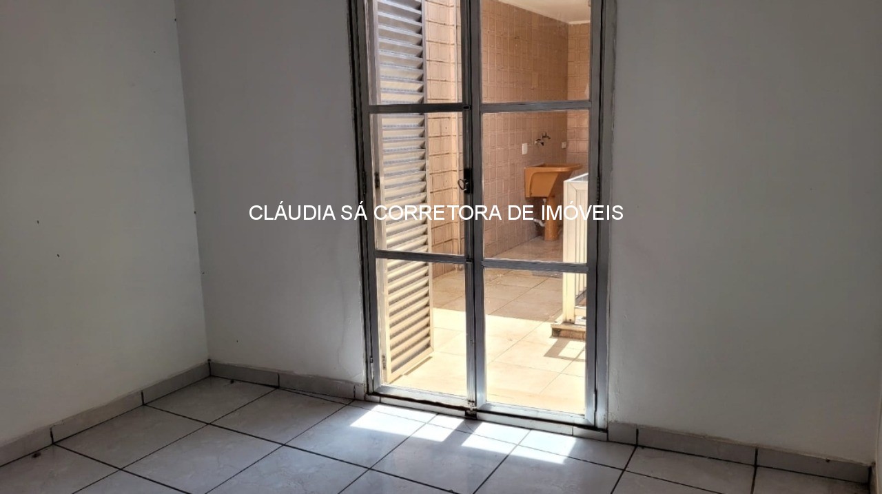 Casa à venda no Tatuapé, São Paulo-SP: 3 quartos, 1 sala, 2 banheiros, 1 vaga de garagem, 120m² de área. Confira!