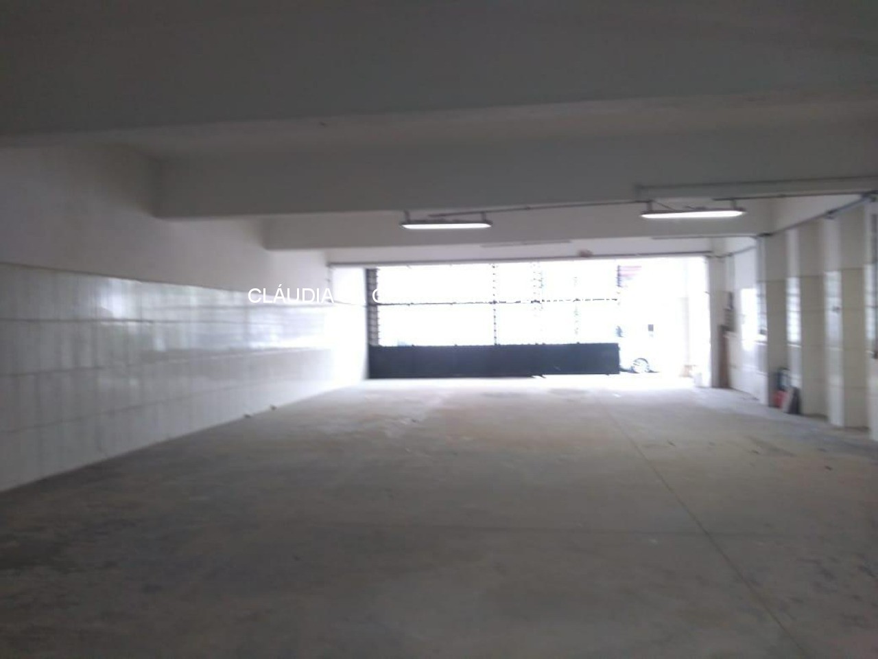 Salão comercial premium na penha são paulo: 2.700m², 4 banhe